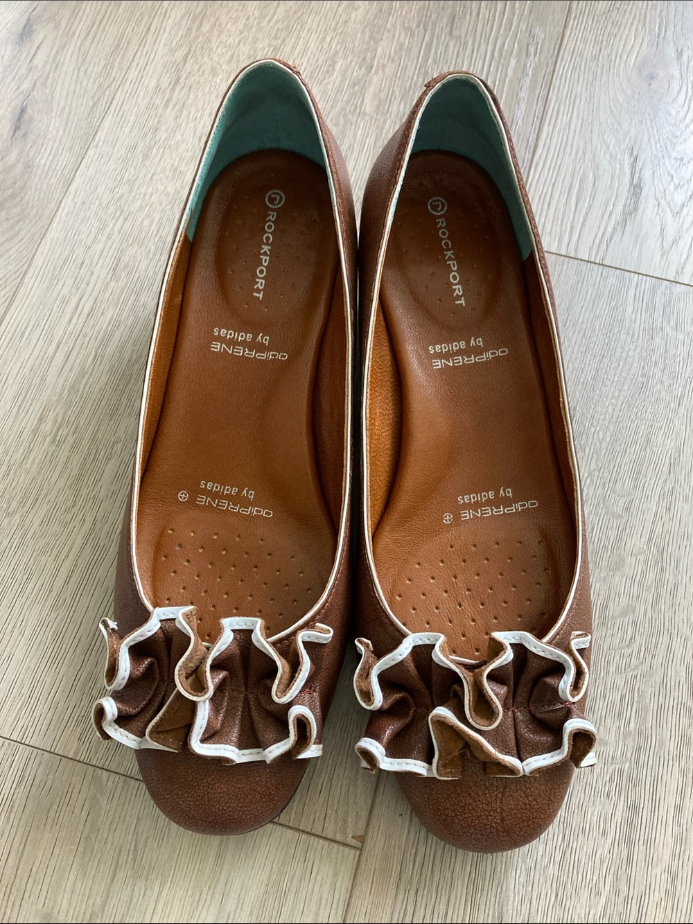 Rockport Low Heel Pumps with Brown Ruffle Trim